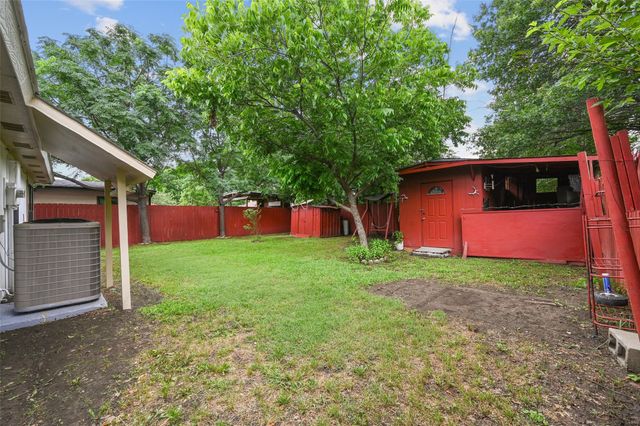 2407 Brookdale Drive, Arlington, TX 76014