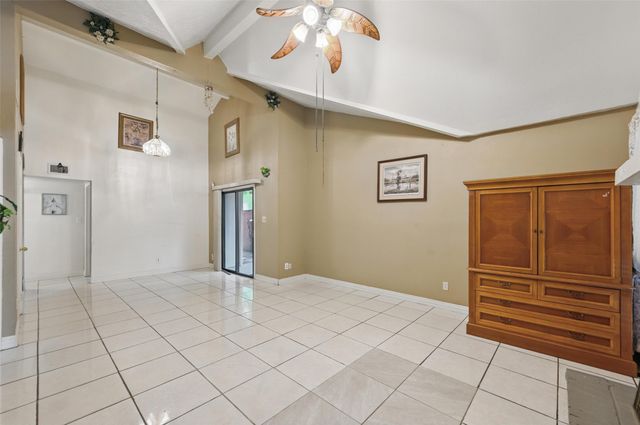 2407 Brookdale Drive, Arlington, TX 76014