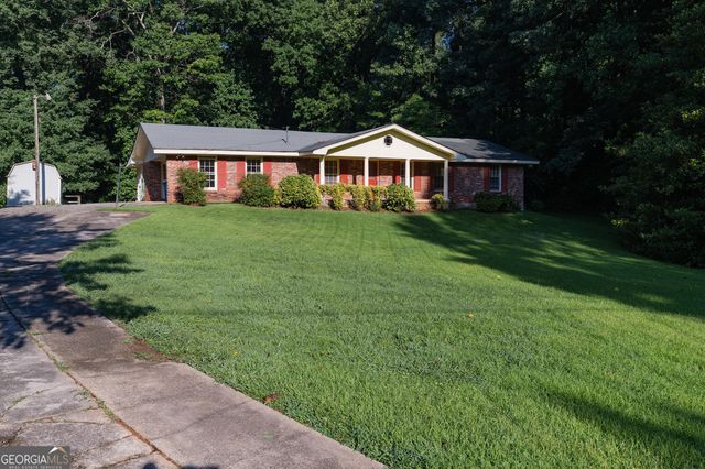 1501 Lucelle Avenue, Stone Mountain, GA 30087