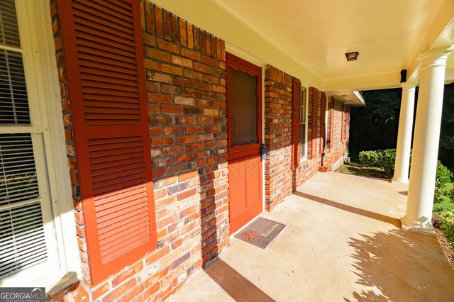 1501 Lucelle Avenue, Stone Mountain, GA 30087