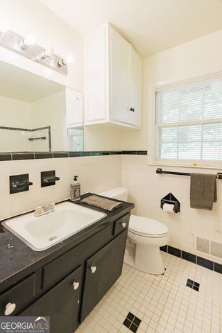 1501 Lucelle Avenue, Stone Mountain, GA 30087