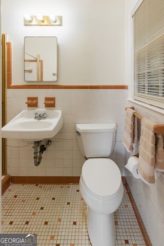 1501 Lucelle Avenue, Stone Mountain, GA 30087