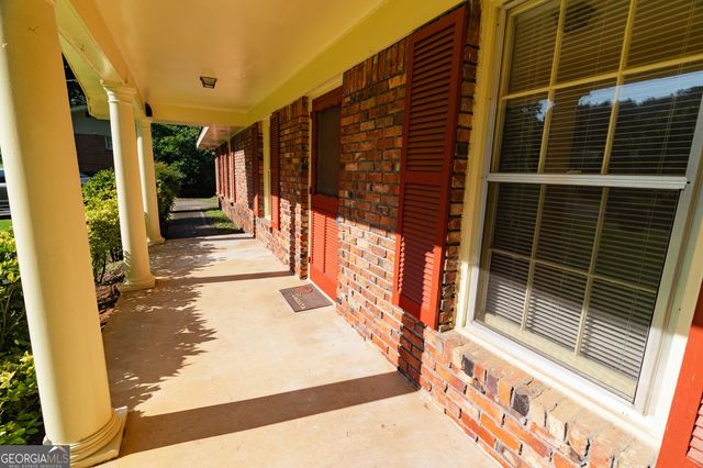 1501 Lucelle Avenue, Stone Mountain, GA 30087
