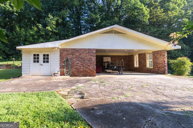1501 Lucelle Avenue, Stone Mountain, GA 30087