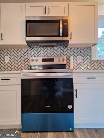 105 Birch Street, Valley, AL 36854