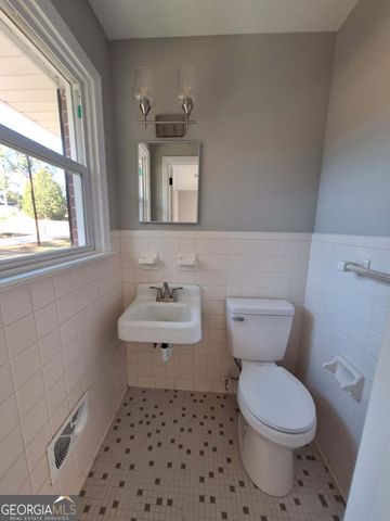 105 Birch Street, Valley, AL 36854