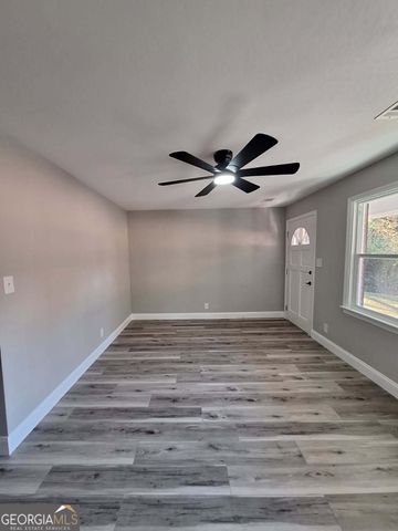 105 Birch Street, Valley, AL 36854