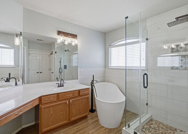 119 Brook Meadow, Cibolo, TX 78108