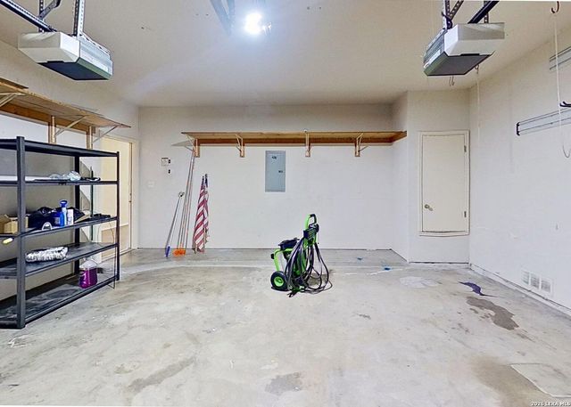 119 Brook Meadow, Cibolo, TX 78108