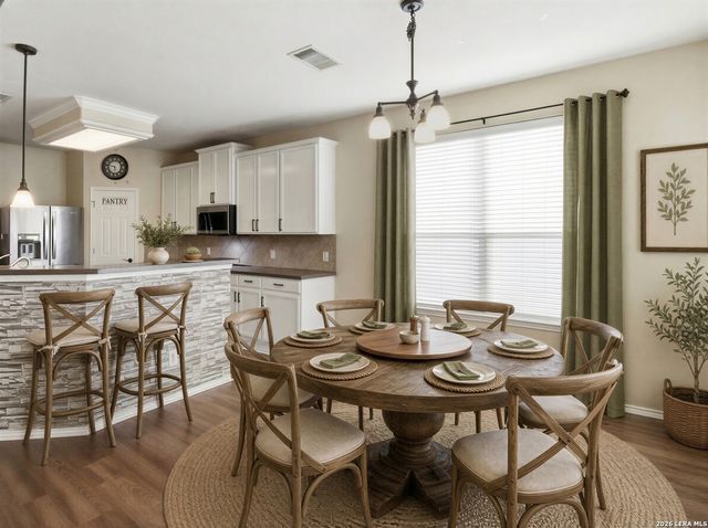 119 Brook Meadow, Cibolo, TX 78108