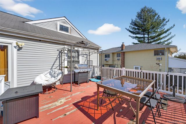 2008 Hancock Avenue, North Bellmore, NY 11710