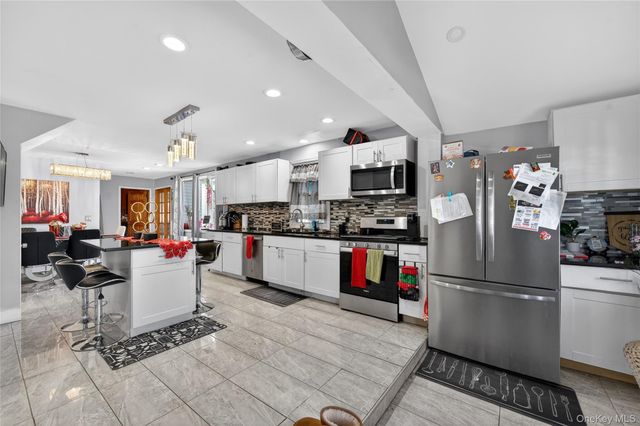 2008 Hancock Avenue, North Bellmore, NY 11710