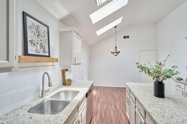 31135 N Head Drive, Spring, TX 77386