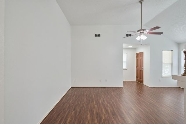 31135 N Head Drive, Spring, TX 77386