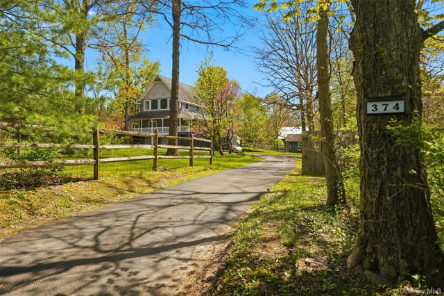 374 Marcott Road, Cottekill, NY 12419
