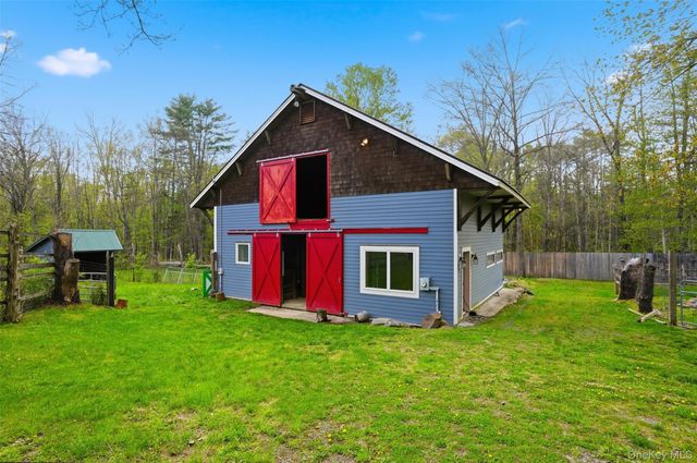 374 Marcott Road, Cottekill, NY 12419