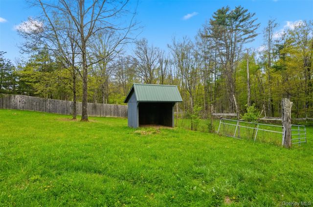 374 Marcott Road, Cottekill, NY 12419
