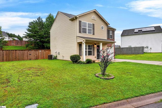 626 Duncan Station Drive, Duncan, SC 29334