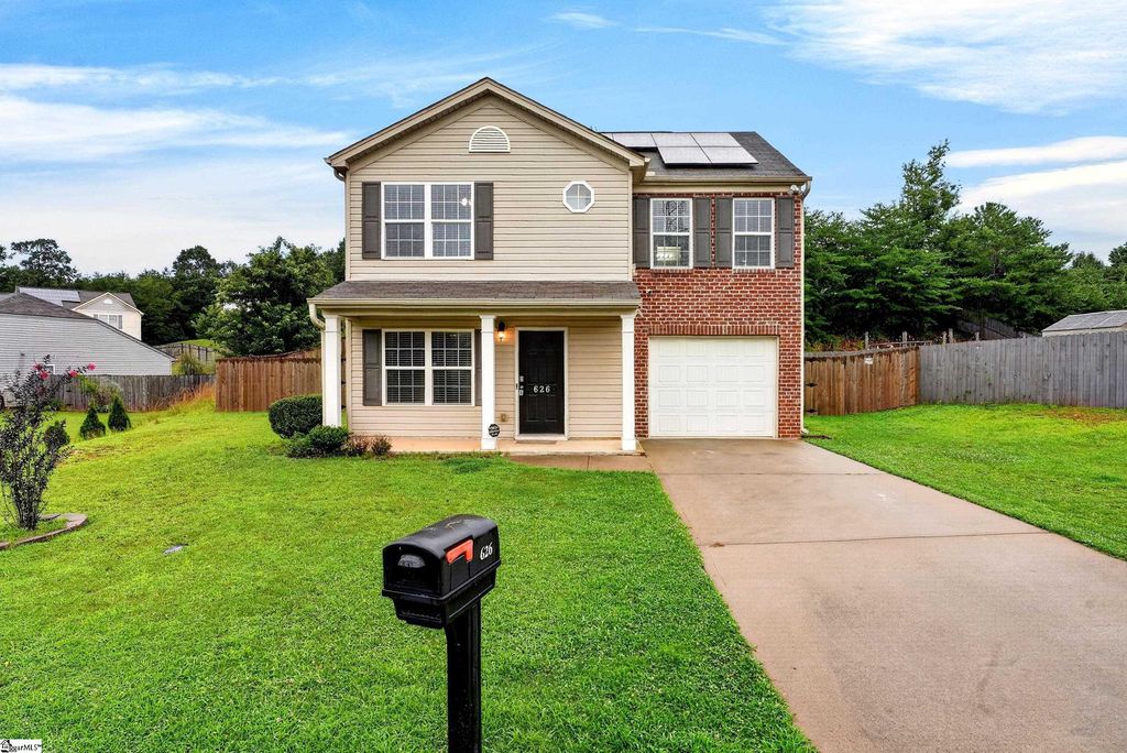 626 Duncan Station Drive, Duncan, SC 29334
