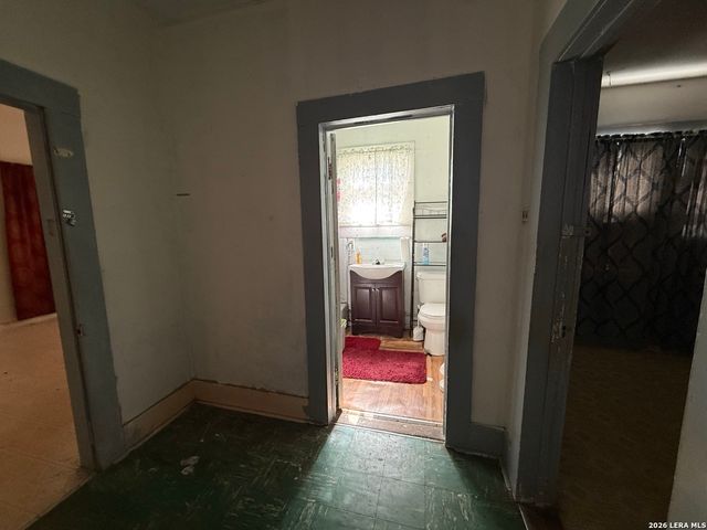2907 MORALES ST, San Antonio, TX 78207