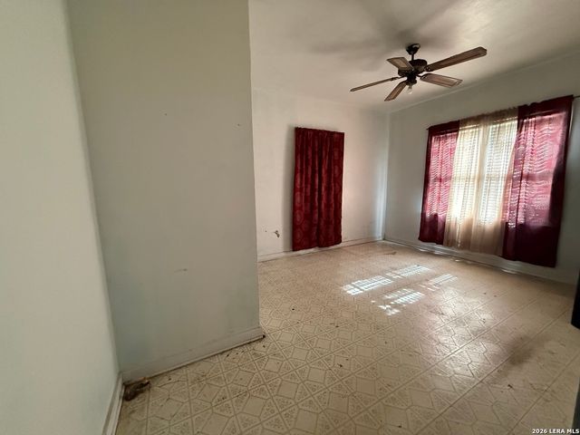 2907 MORALES ST, San Antonio, TX 78207