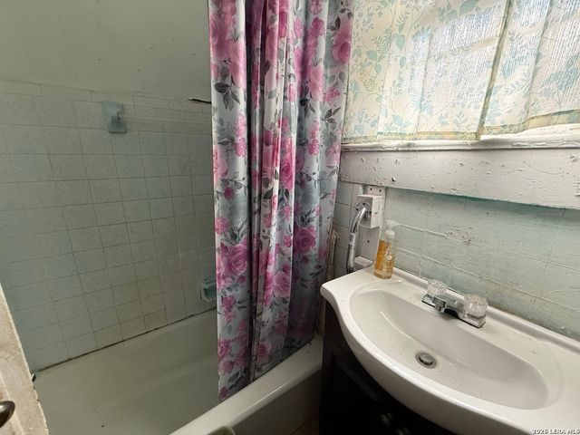 2907 MORALES ST, San Antonio, TX 78207