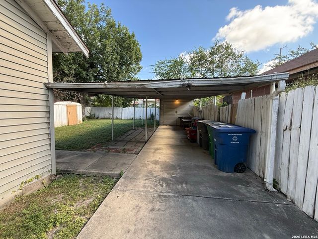 2907 MORALES ST, San Antonio, TX 78207