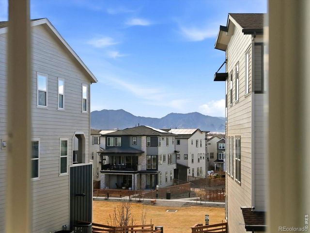 861 Furrow Way, Lafayette, CO 80026