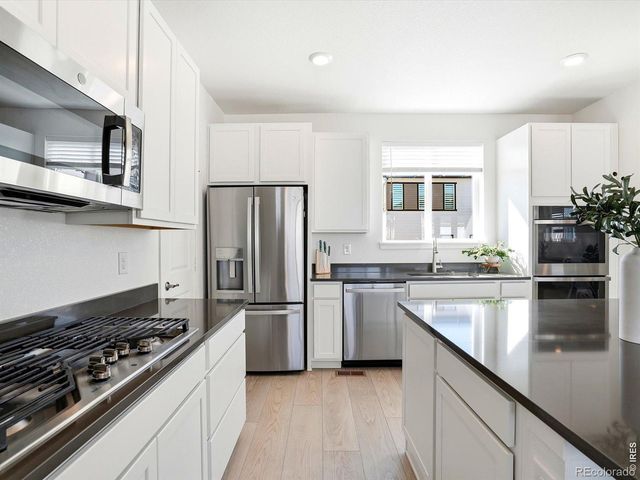 861 Furrow Way, Lafayette, CO 80026