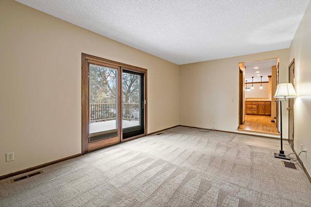 4354 Metcalf Drive, Eagan, MN 55122