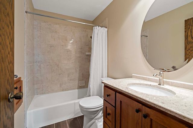 4354 Metcalf Drive, Eagan, MN 55122