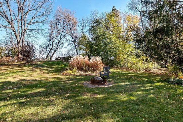 4354 Metcalf Drive, Eagan, MN 55122