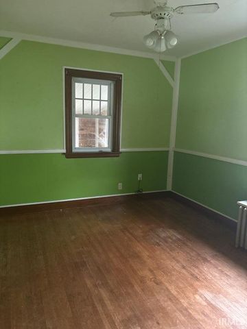 216 W Lincolnway Street, Osceola, IN 46561