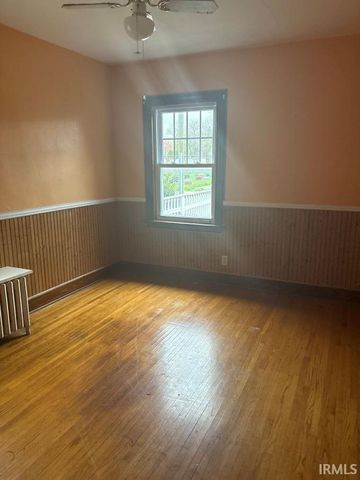 216 W Lincolnway Street, Osceola, IN 46561