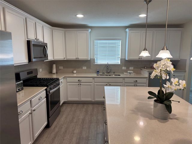 8873 Shore Crest Road, Frisco, TX 75036