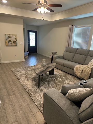 8873 Shore Crest Road, Frisco, TX 75036