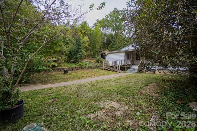 55 Blalock Avenue, Asheville, NC 28803