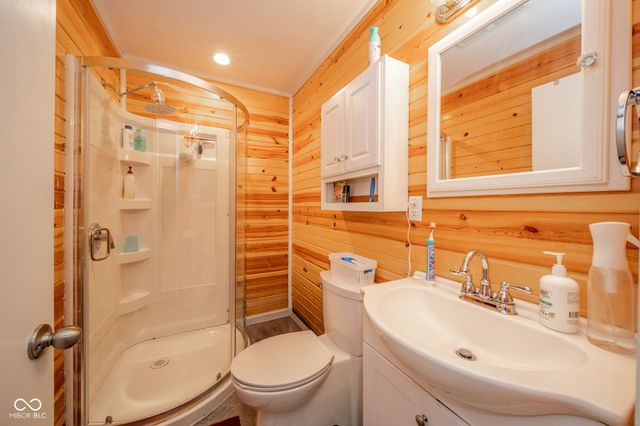 945 E Worthsville Road, Greenwood, IN 46143