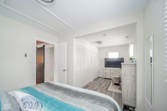 945 E Worthsville Road, Greenwood, IN 46143