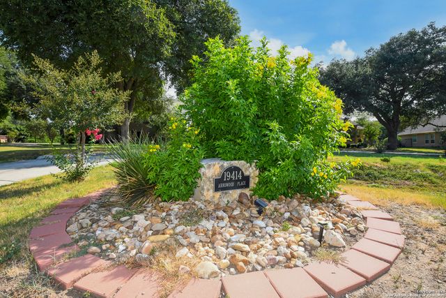 19414 Arrowood Place, San Antonio, TX 78266
