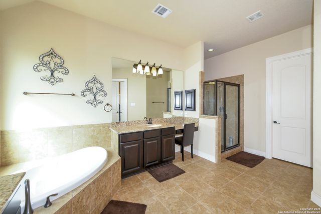 19414 Arrowood Place, San Antonio, TX 78266