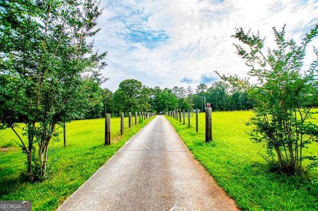 8011 Hannah Road, Winston, GA 30187