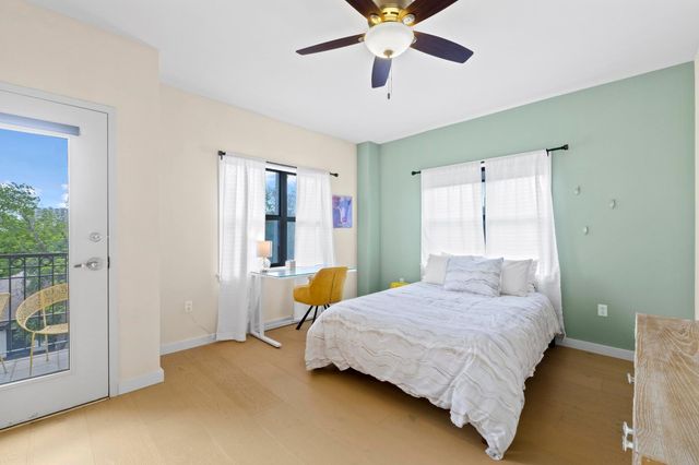 1812 West Ave 302, Austin, TX 78701