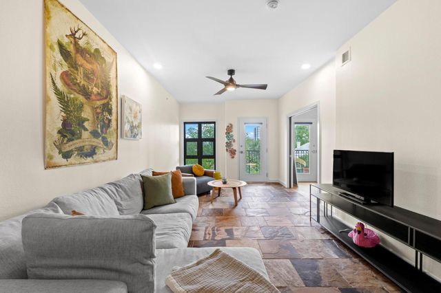 1812 West Ave 302, Austin, TX 78701