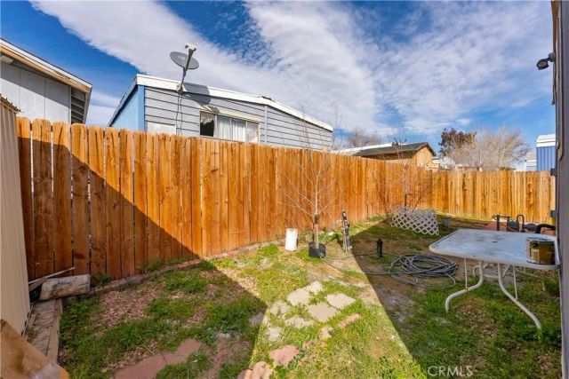 3300 15th West 219, Rosamond, CA 93560