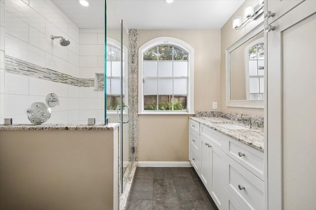 10018 Overbrook Lane, Houston, TX 77042