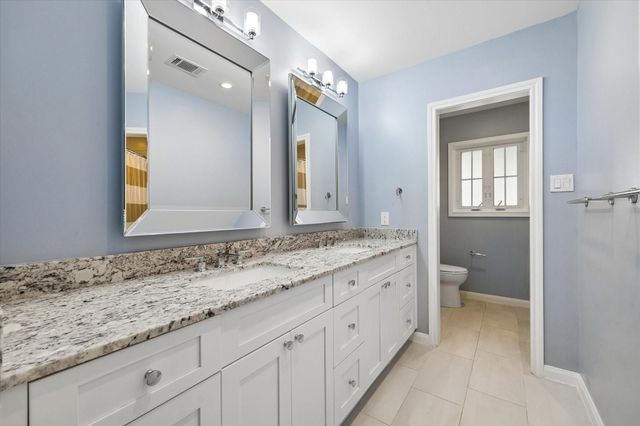 10018 Overbrook Lane, Houston, TX 77042