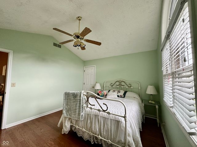 889 E Washington Street, Martinsville, IN 46151