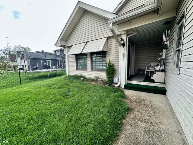 889 E Washington Street, Martinsville, IN 46151