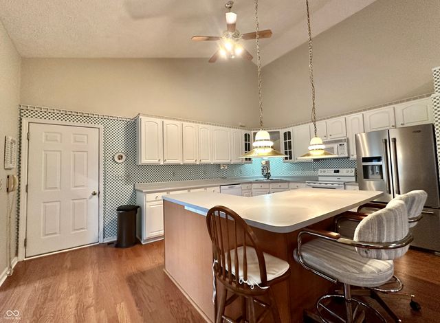 889 E Washington Street, Martinsville, IN 46151